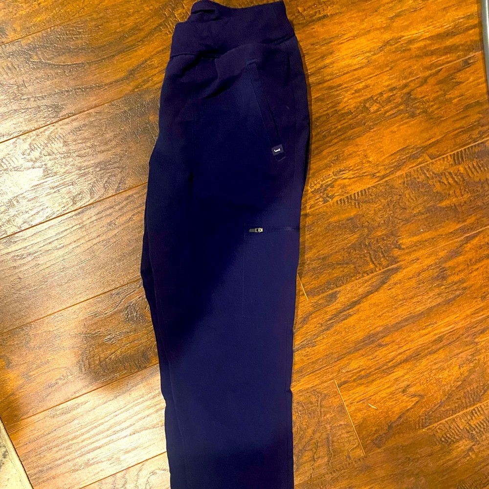 Jaanuu high waisted straight leg scrub pants. Navy blue. Worn once.